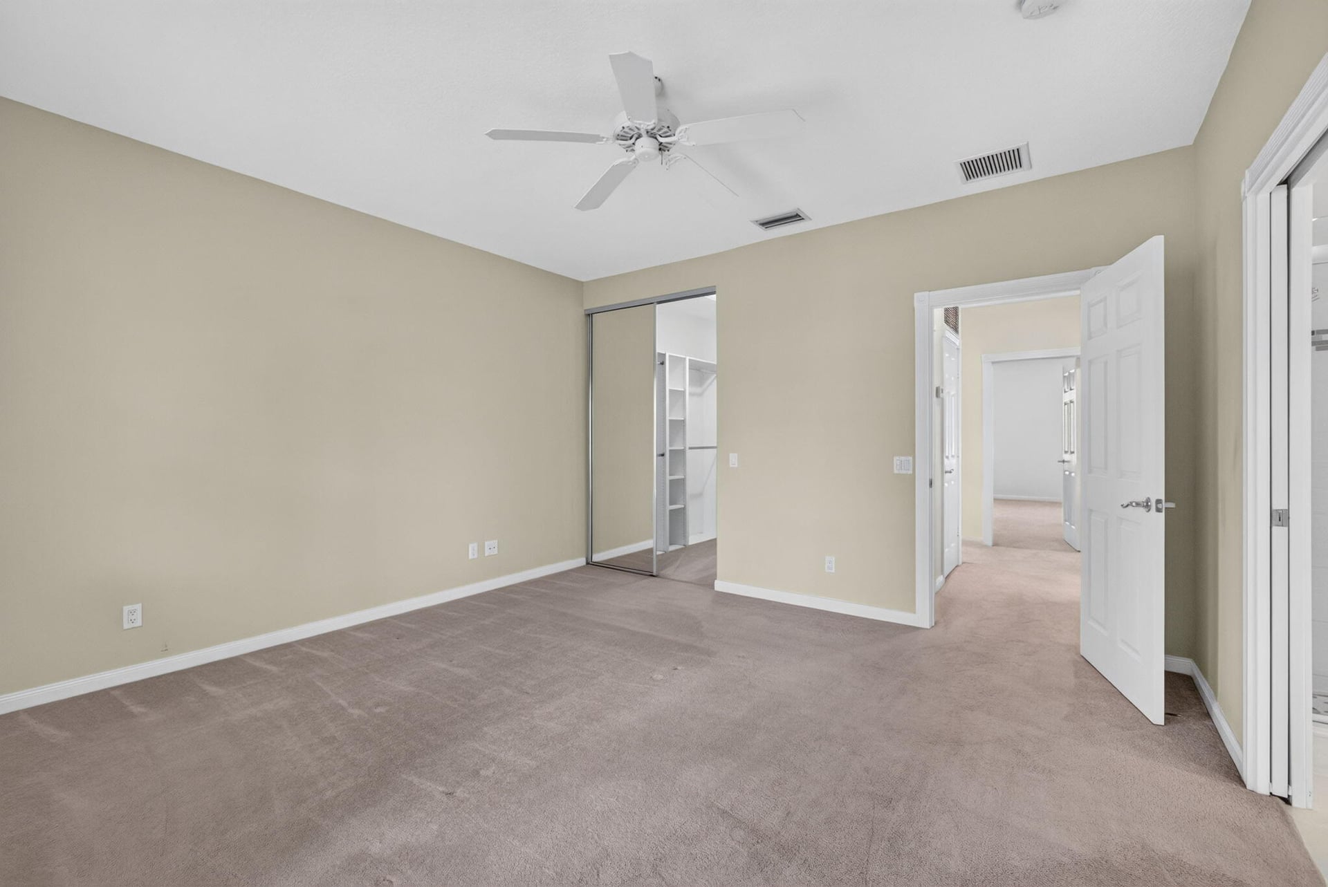 Residence photo 27