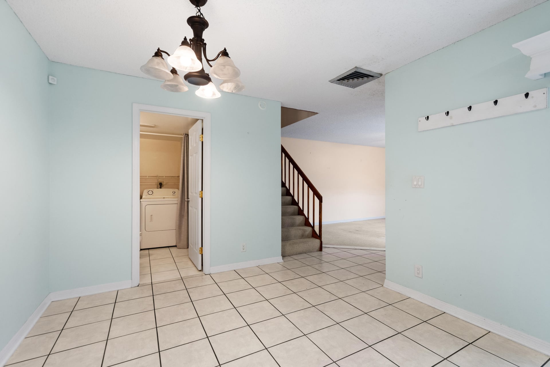 Residence photo 8