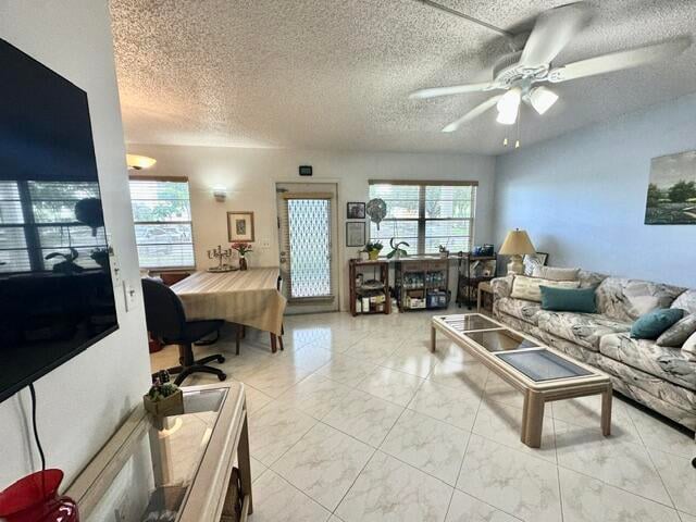 Residence photo 6