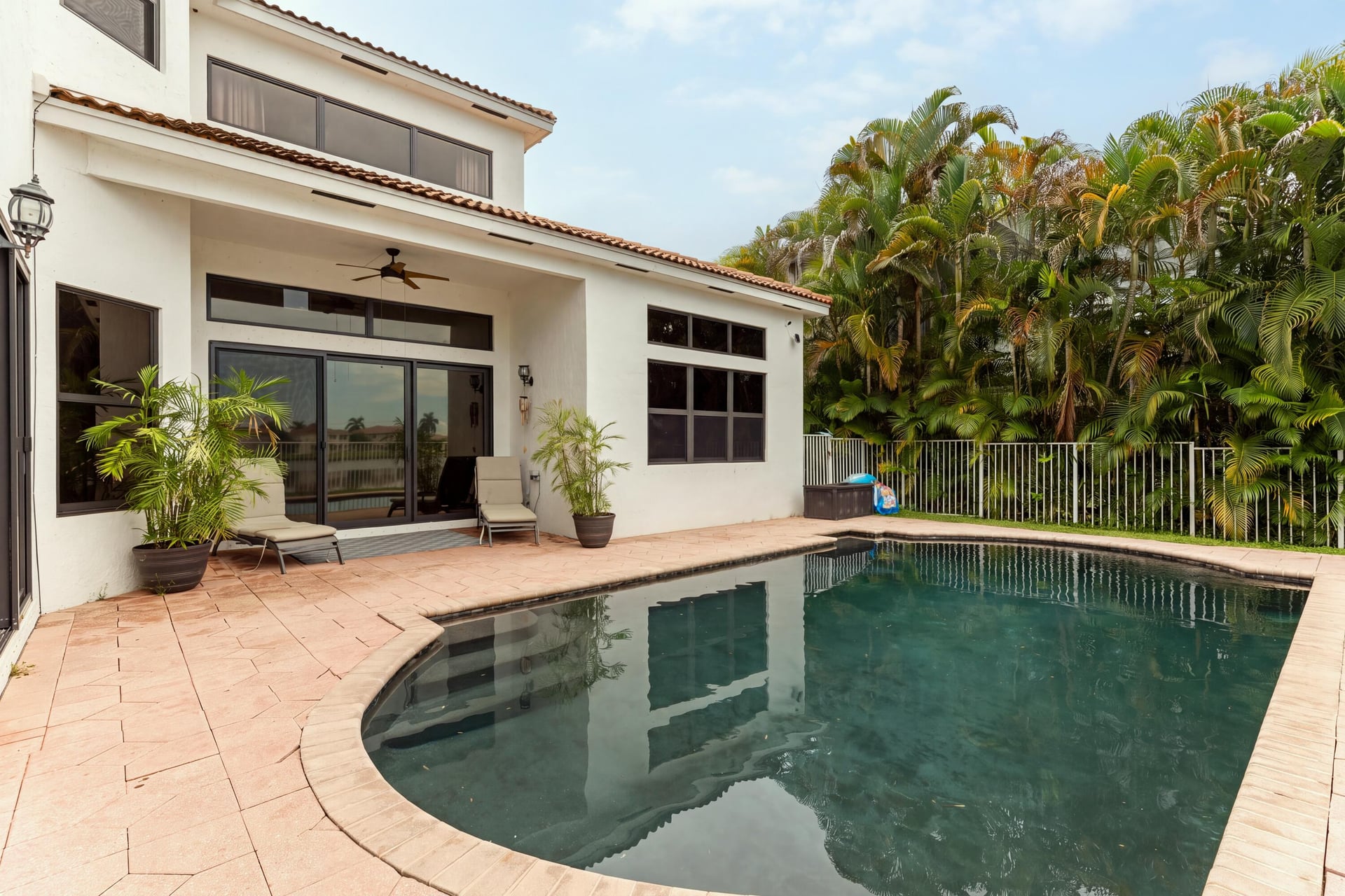 Residence photo 14