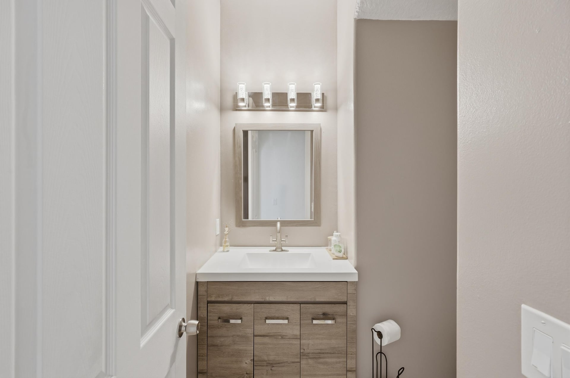 Residence photo 56