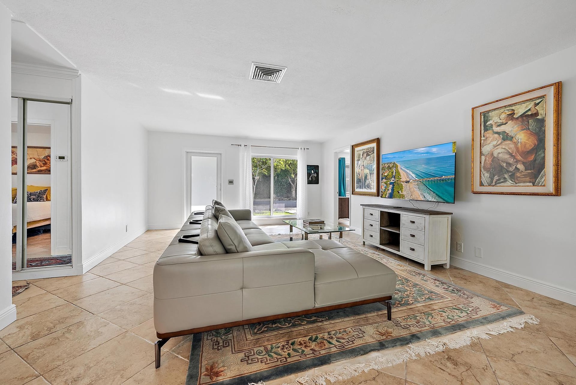 SoSo West Palm Beach Residence photo 4