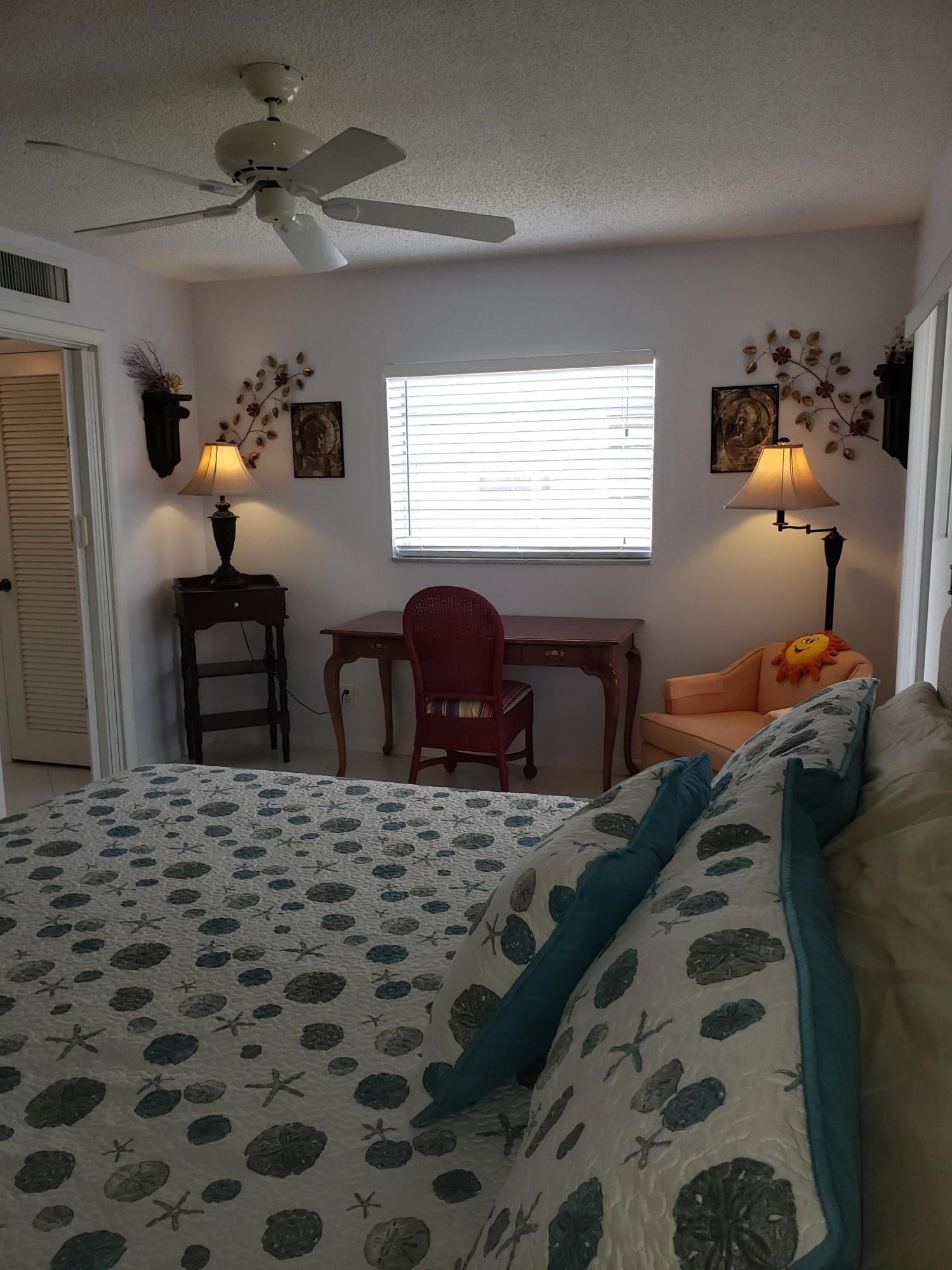  Residence photo 4