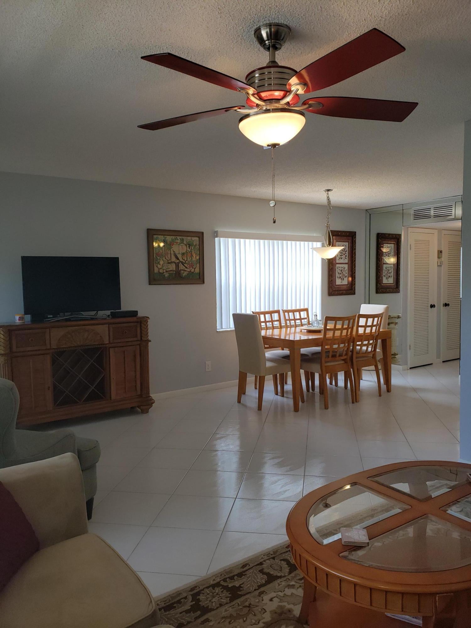  Residence photo 9