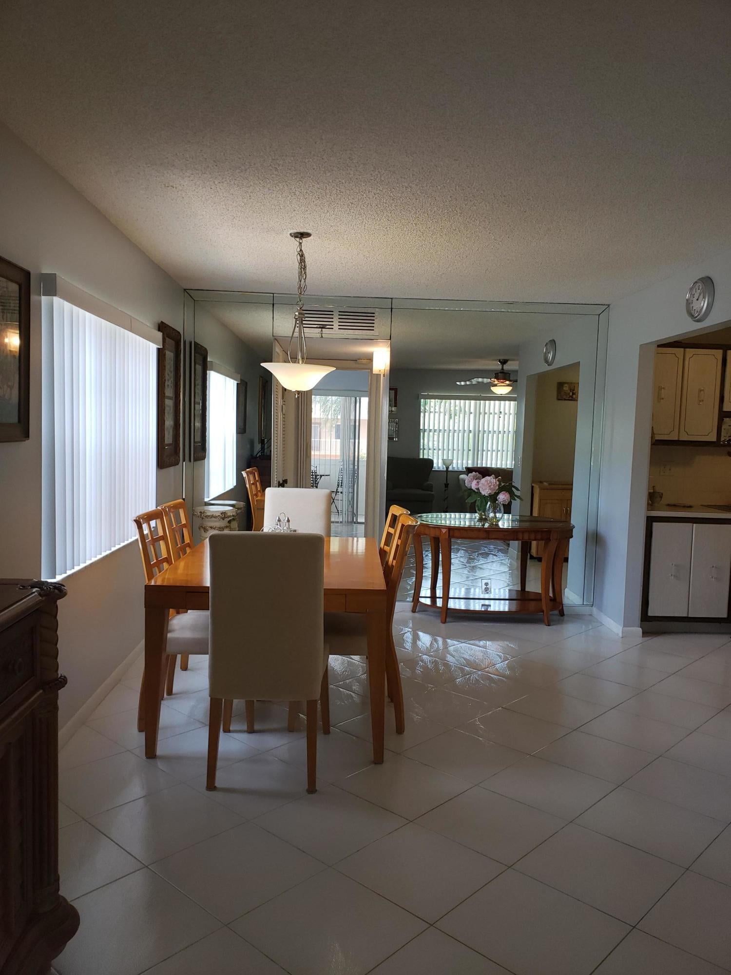 Residence photo 11