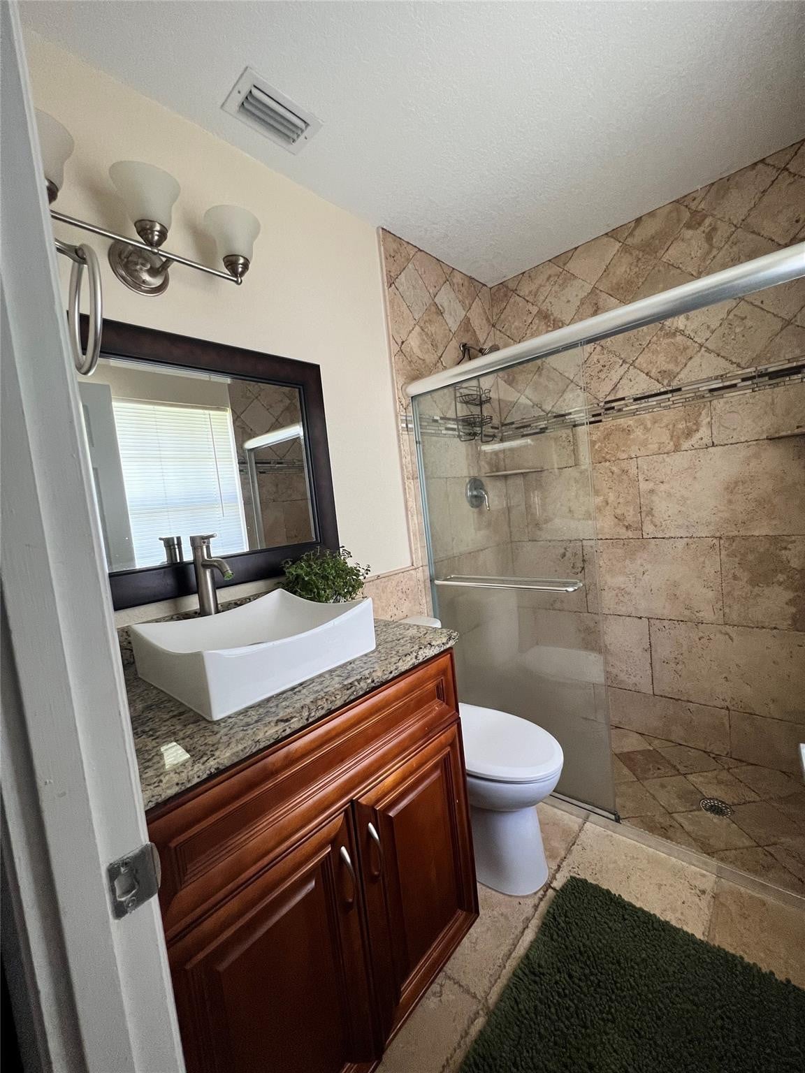 Residence photo 15