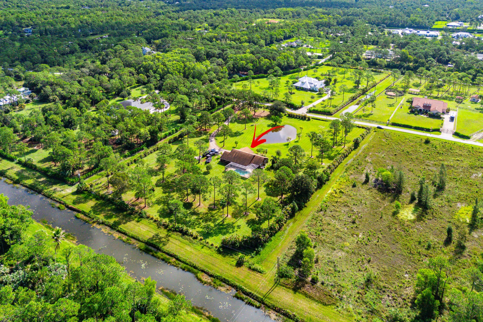 Residence photo 2