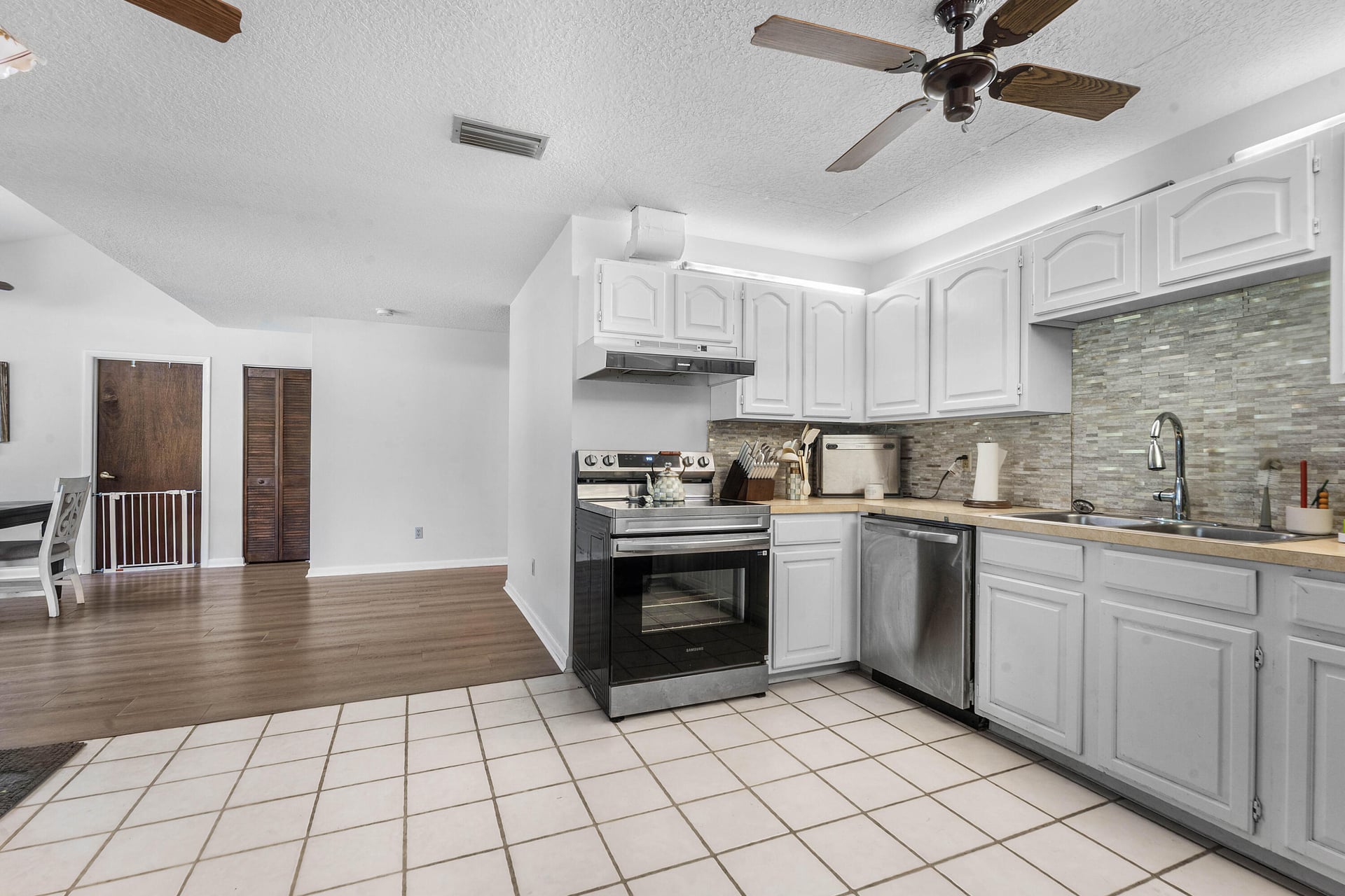 Residence photo 39