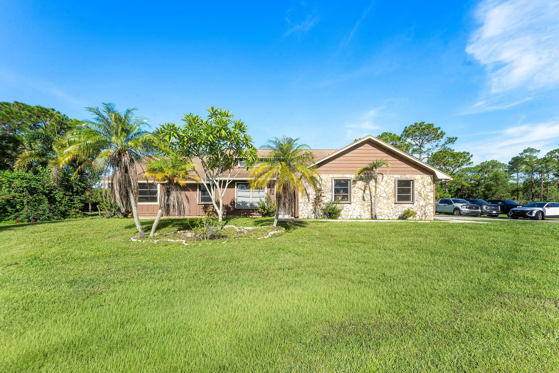 Residence photo 44