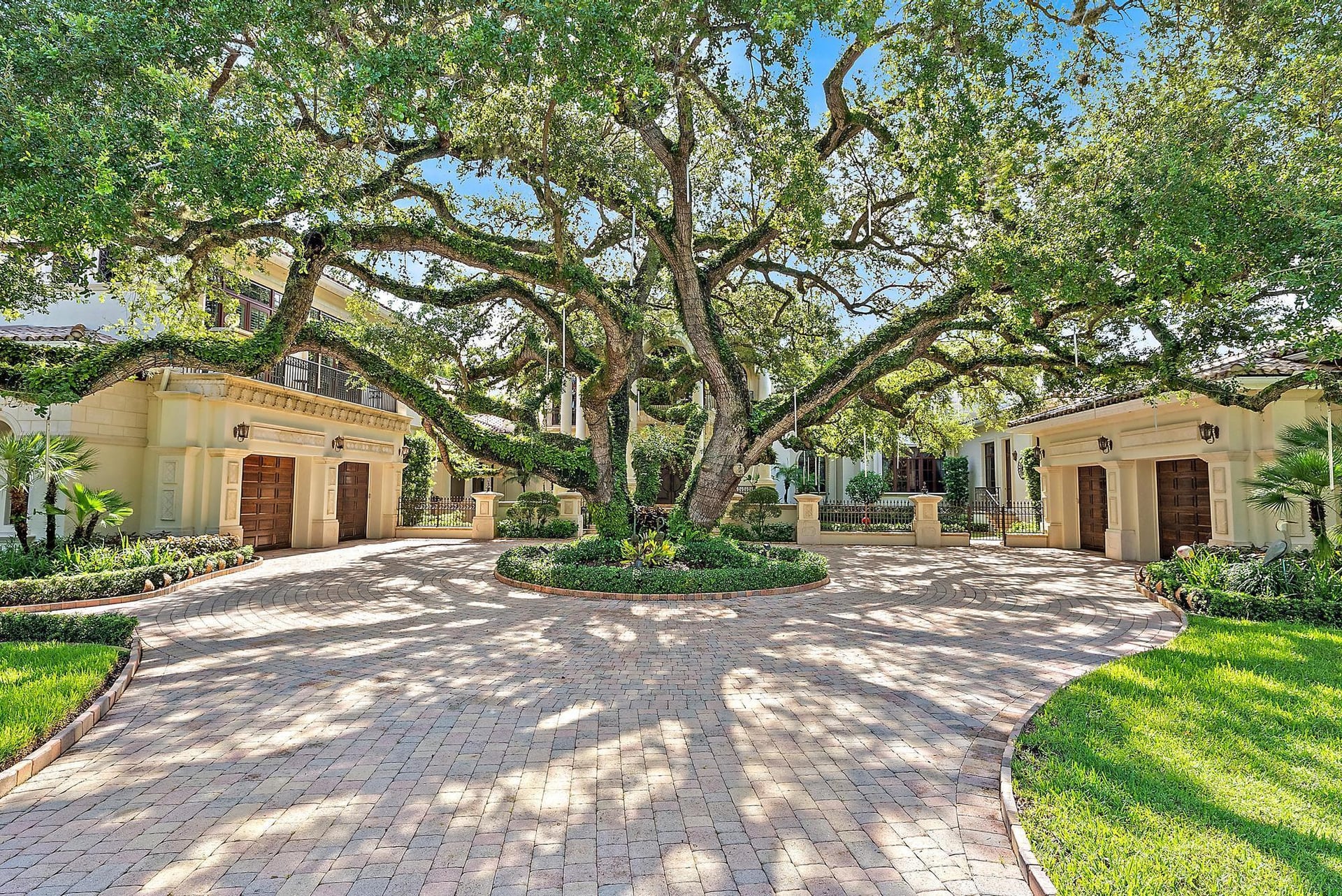  Residence photo 6