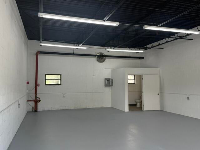  Unit 32 photo 4