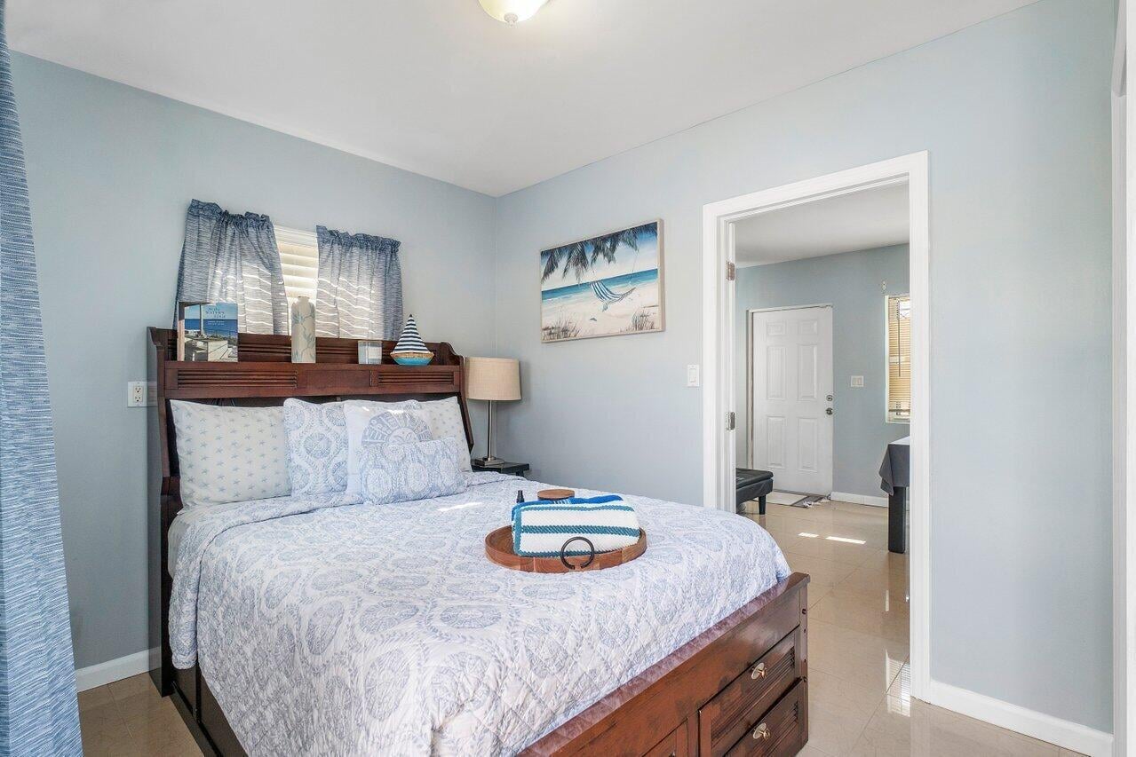  Residence photo 16