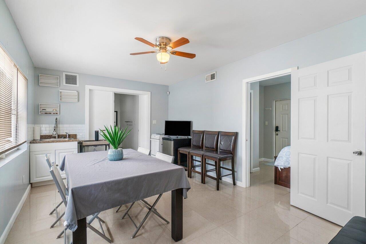  Residence photo 18