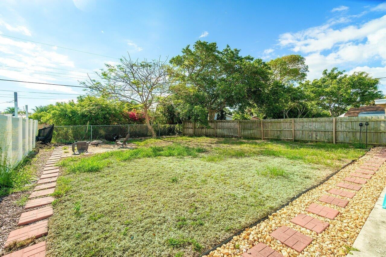  Residence photo 26