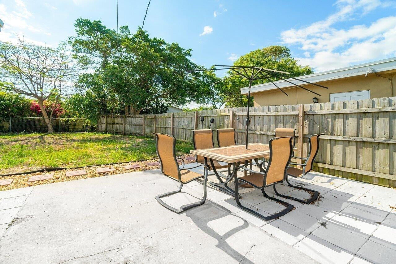  Residence photo 28