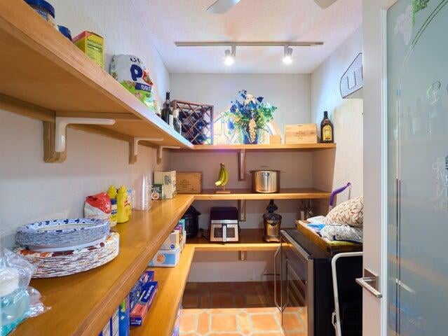 West Palm Beach Residence photo 7