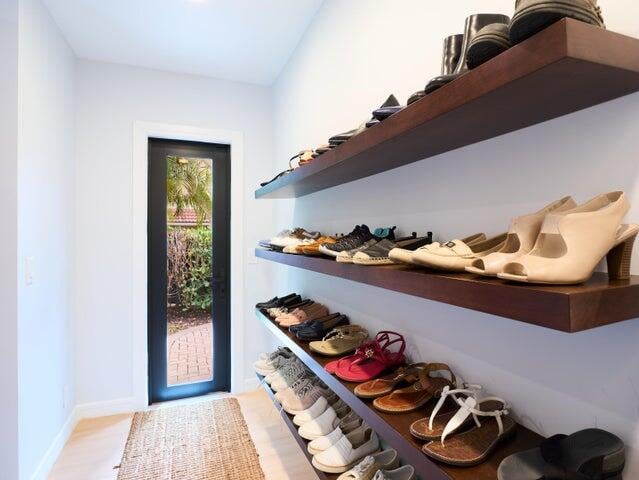 West Palm Beach Residence photo 27