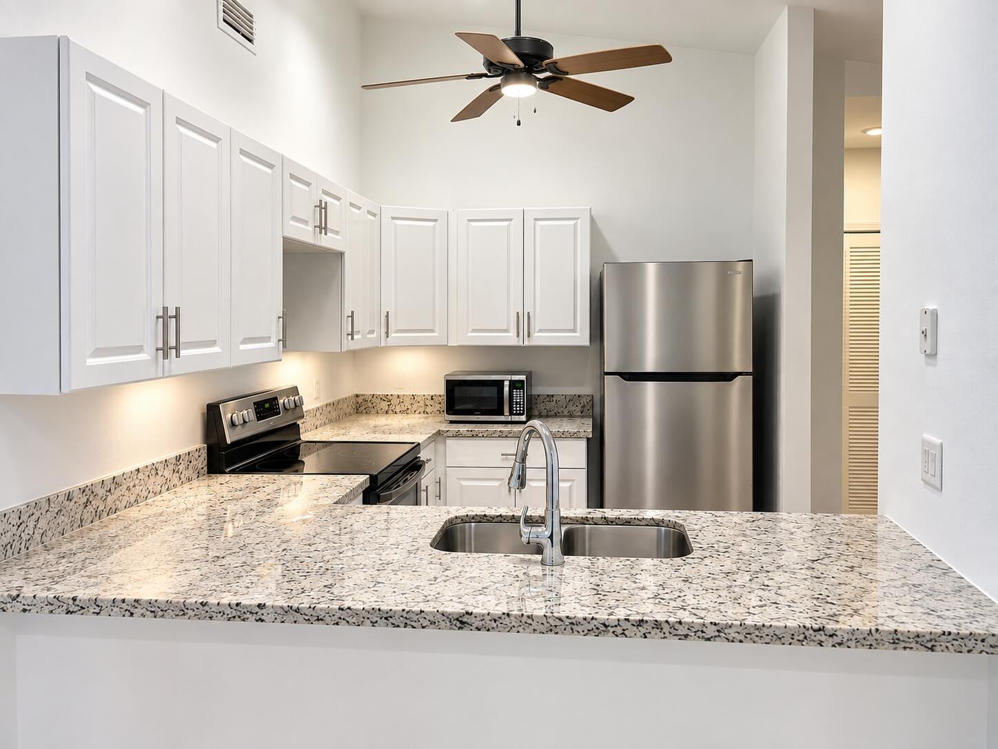 Unit 28C photo 2