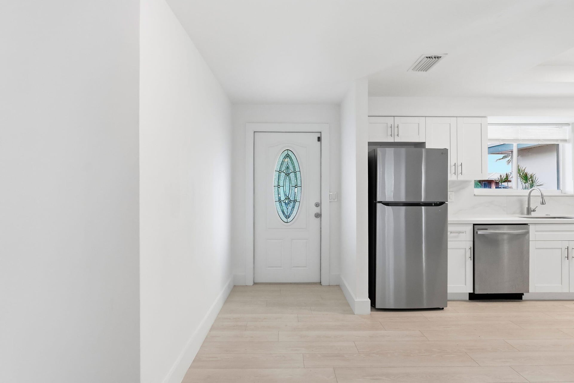 Residence photo 4