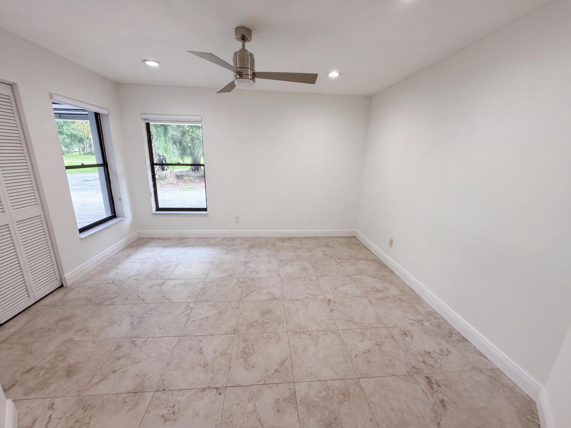 Residence photo 20