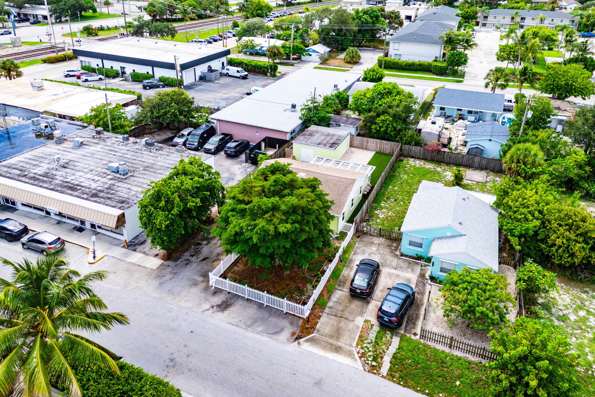  Residence photo 35