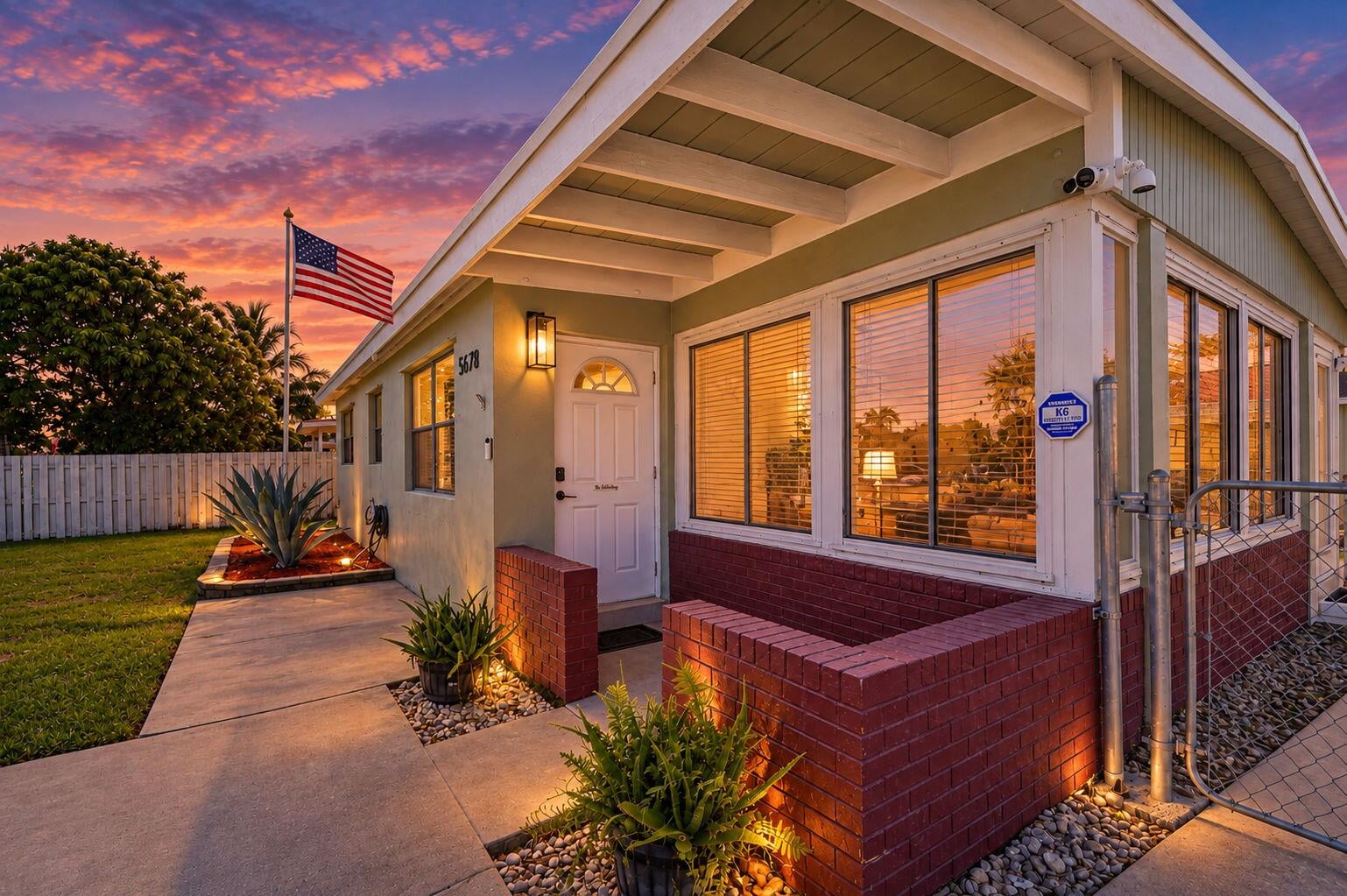  Residence photo 4
