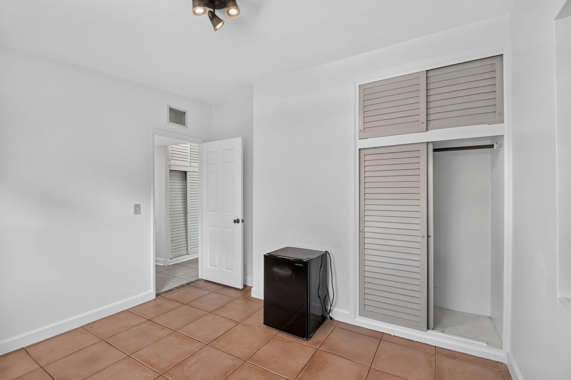  Residence photo 23