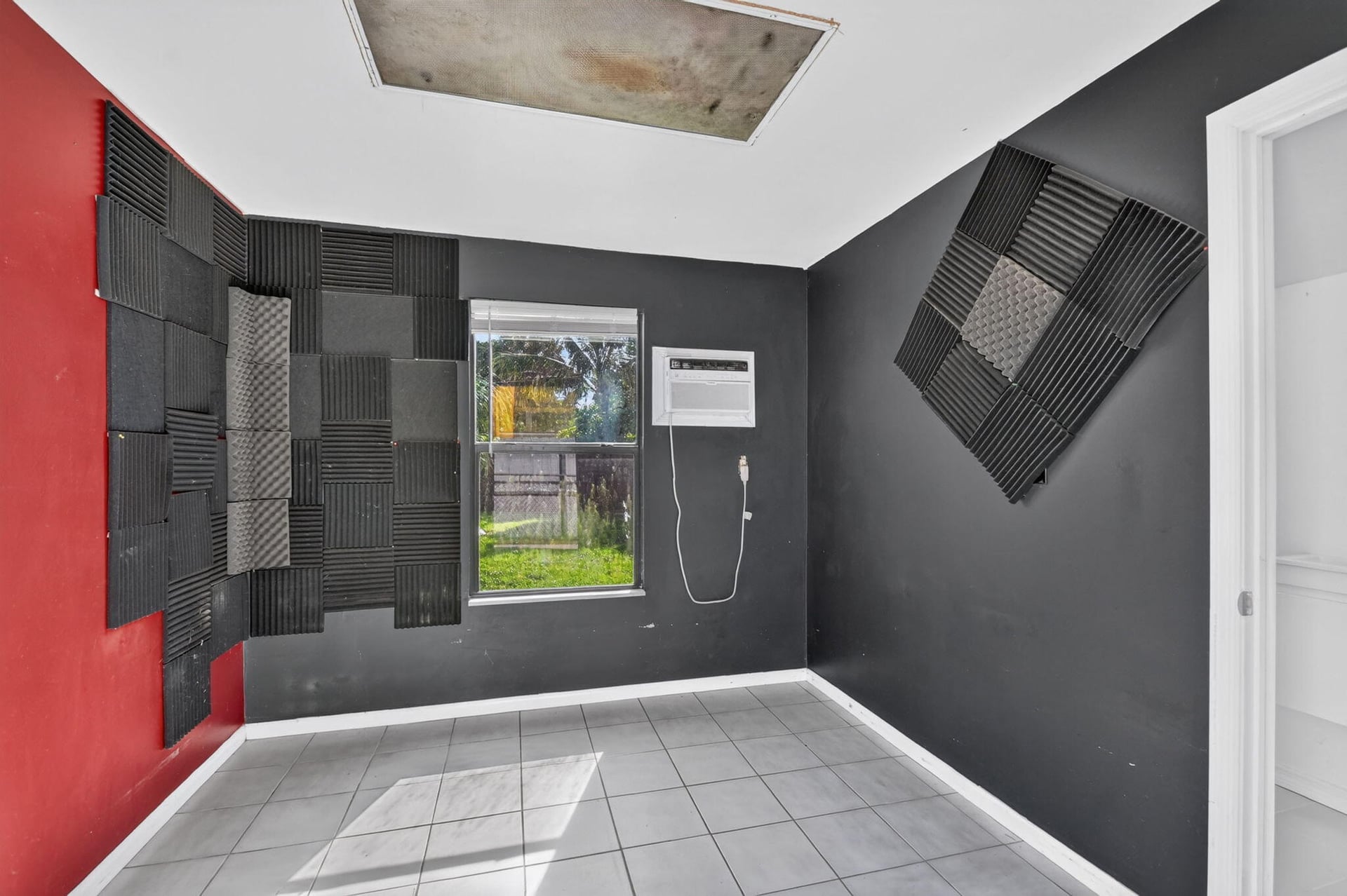 Residence photo 32