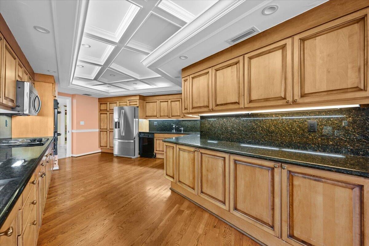 Old Port Cove Unit 558 photo 11