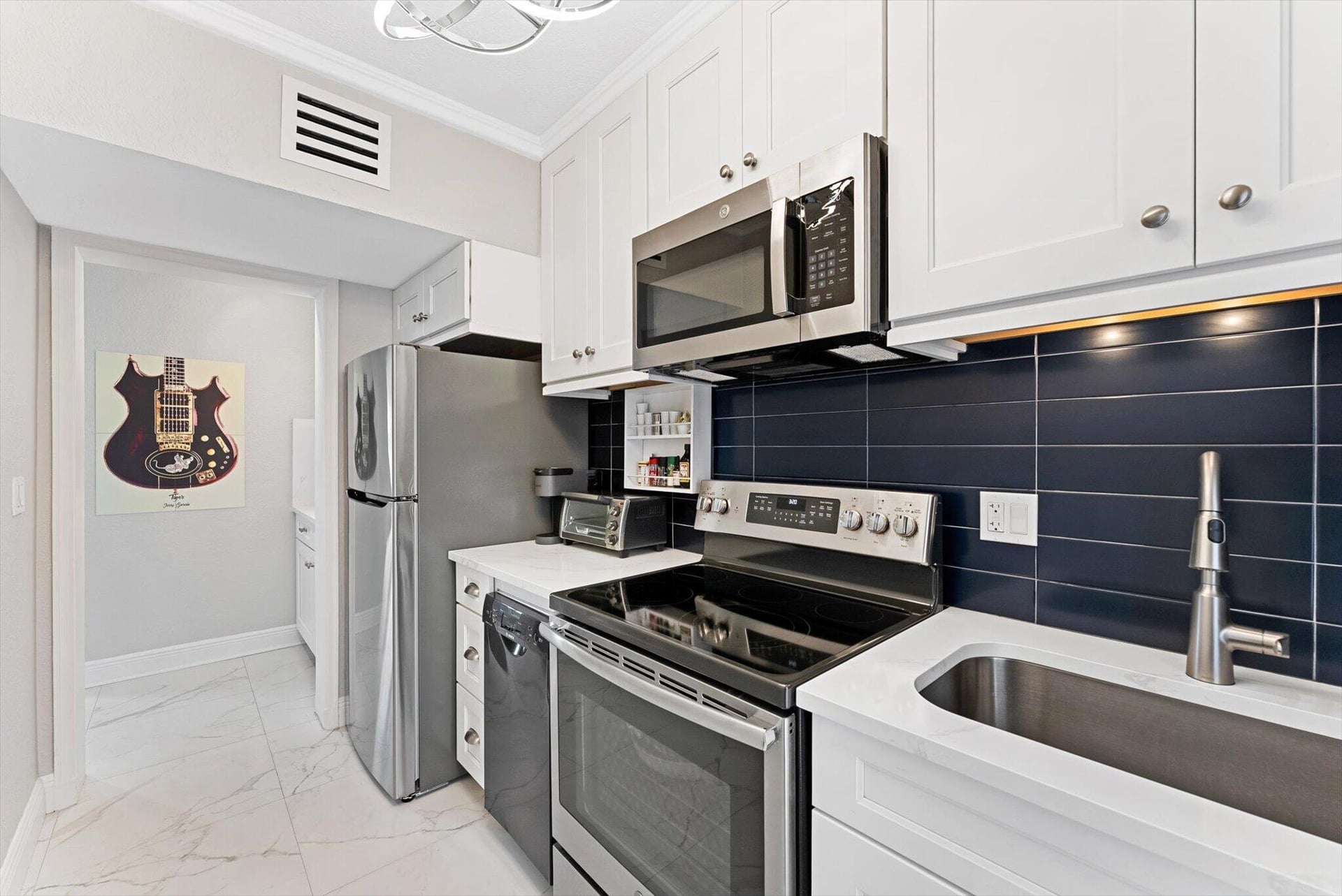 Downtown Delray Beach Unit 4 photo 24