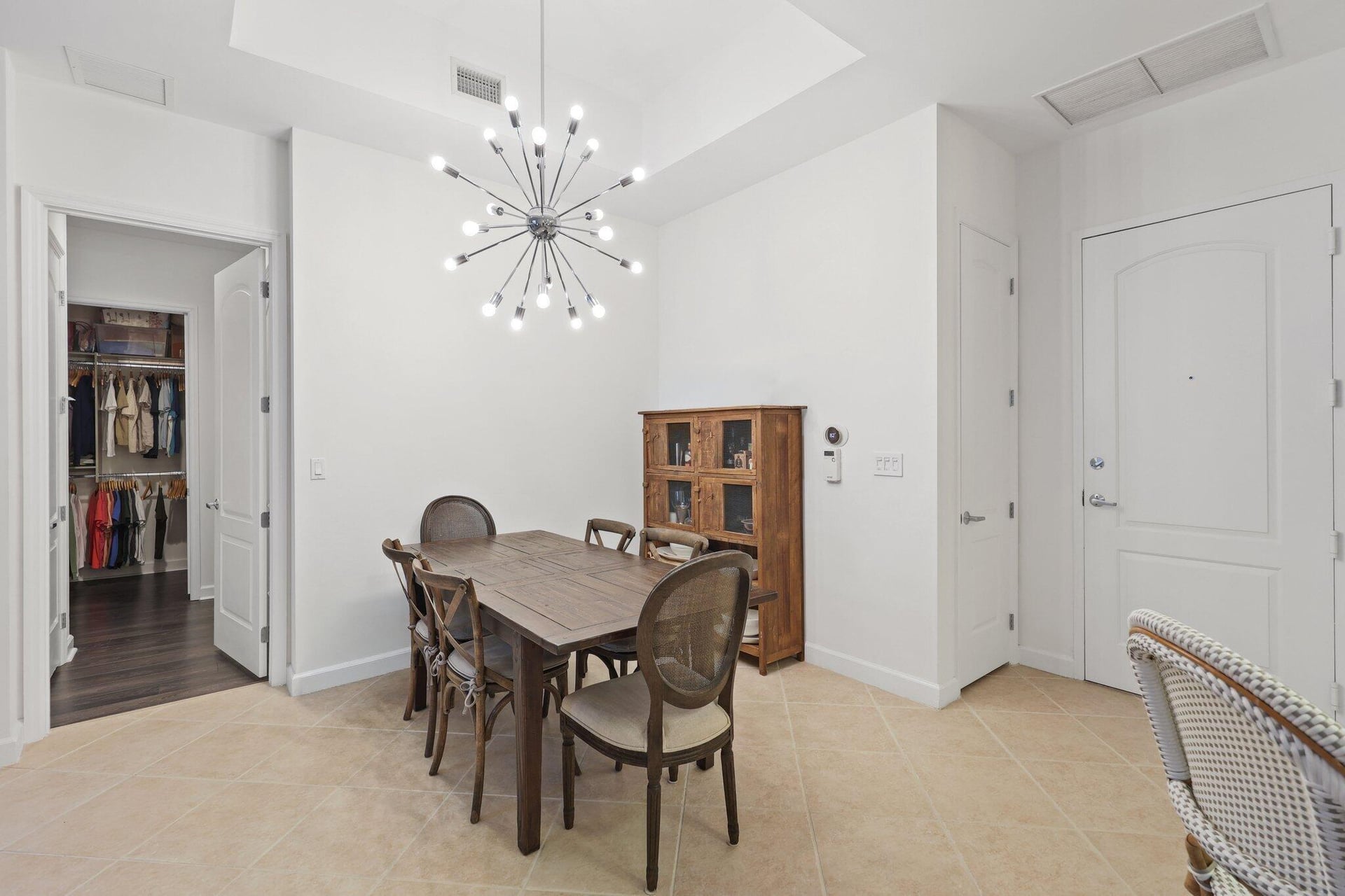 One City Plaza Unit 1621 photo 9
