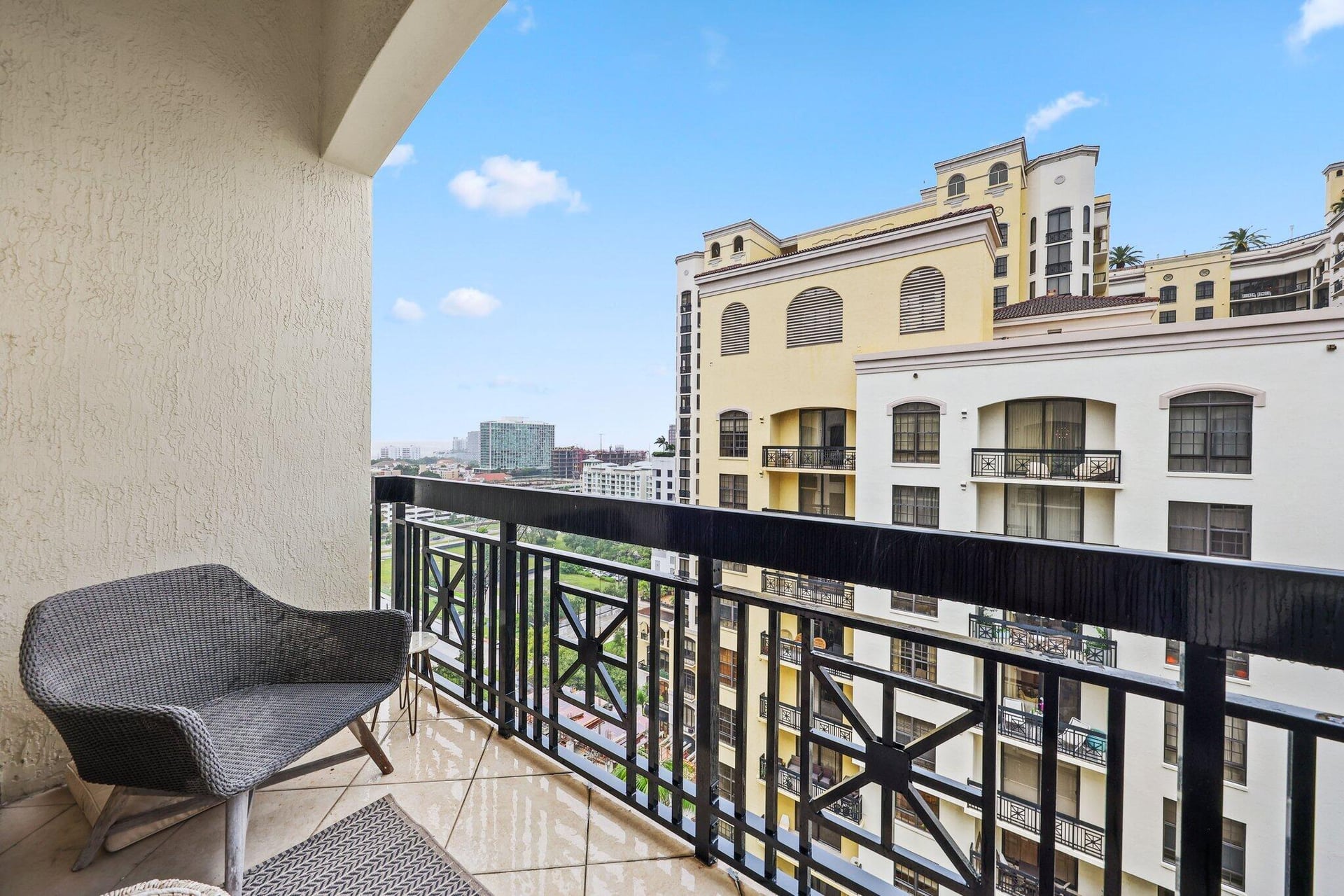 One City Plaza Unit 1621 photo 11