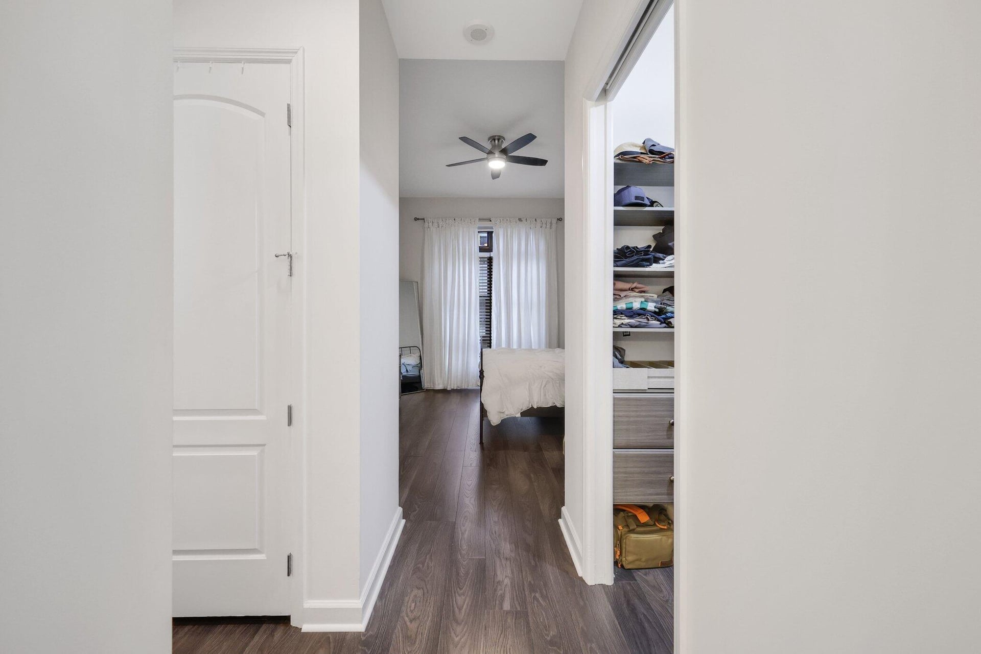 One City Plaza Unit 1621 photo 15