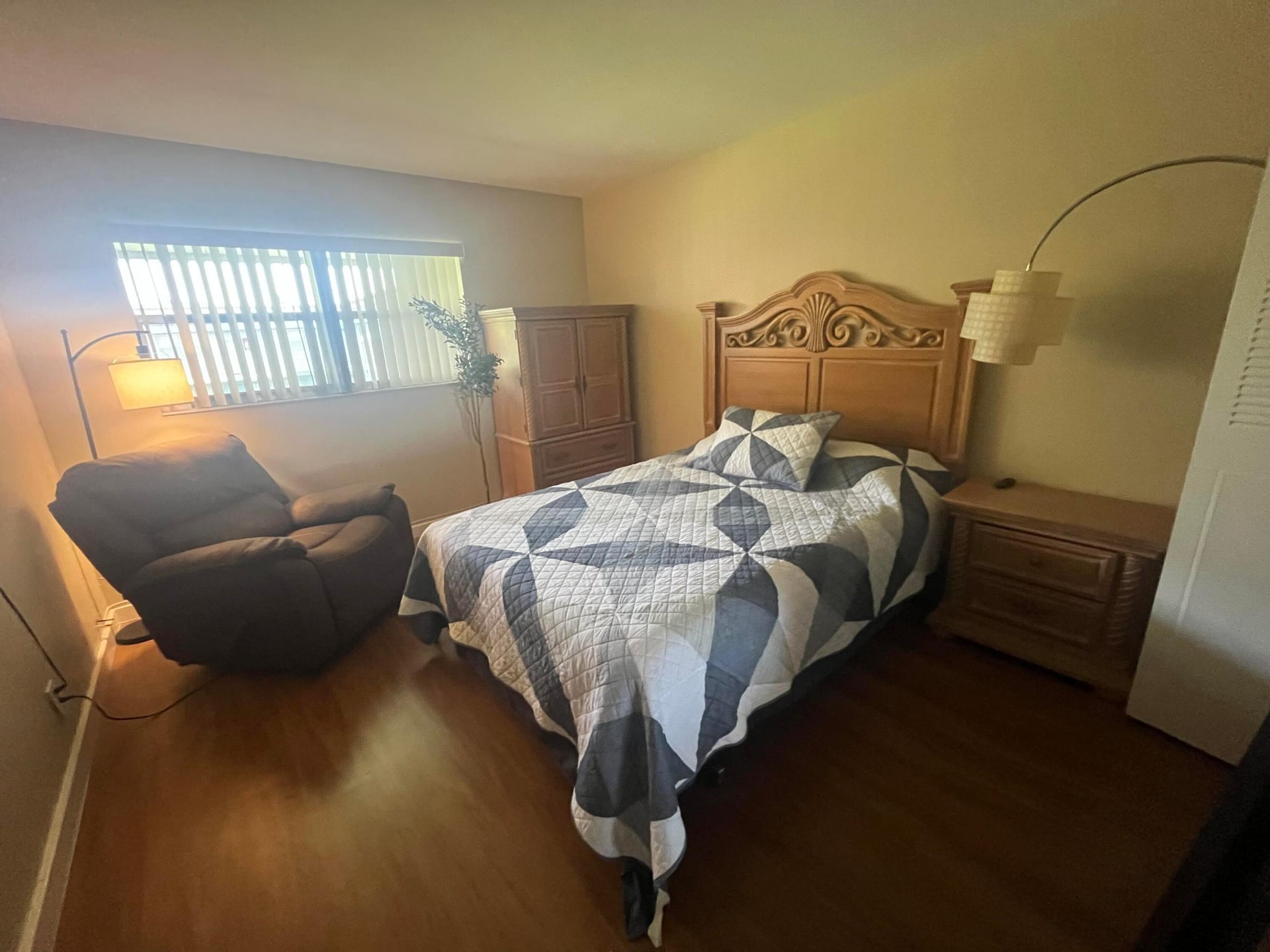  Residence photo 14
