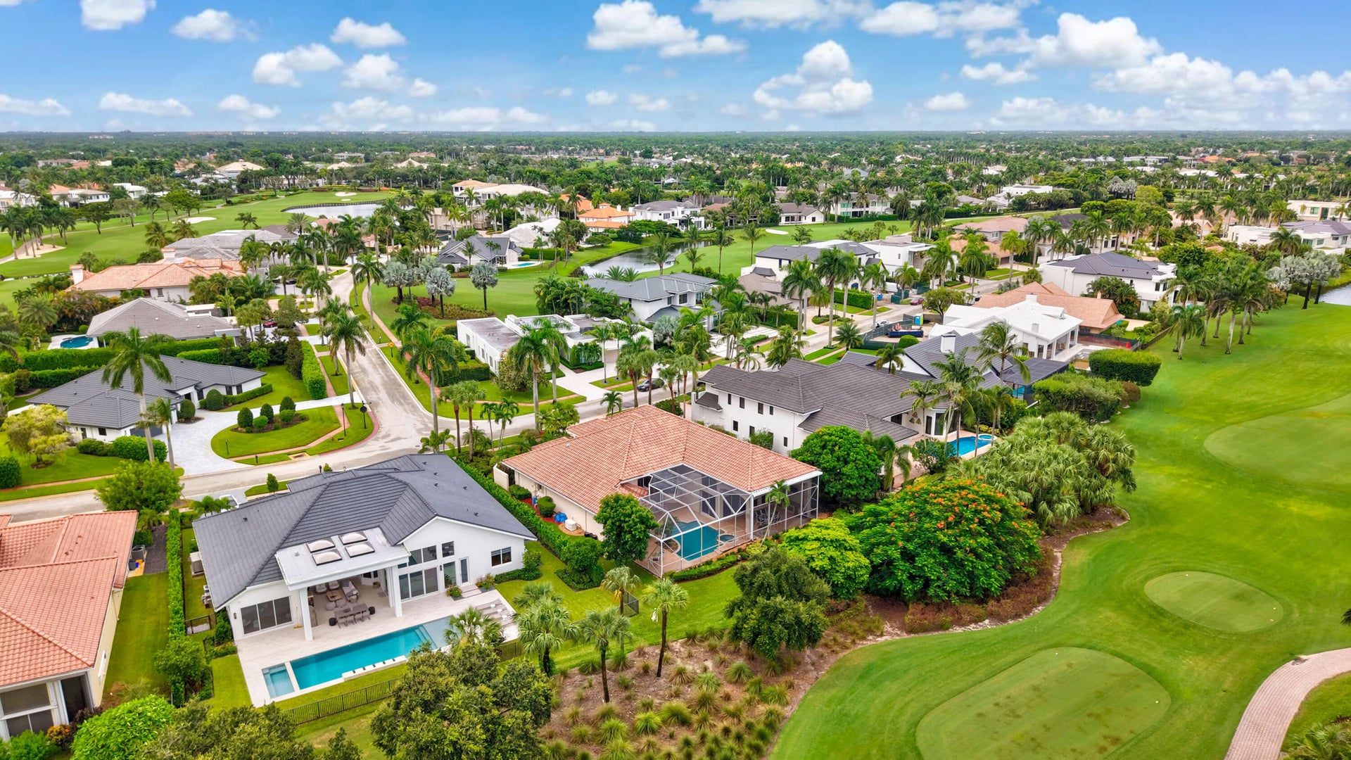 St. Andrews Country Club Residence photo 11