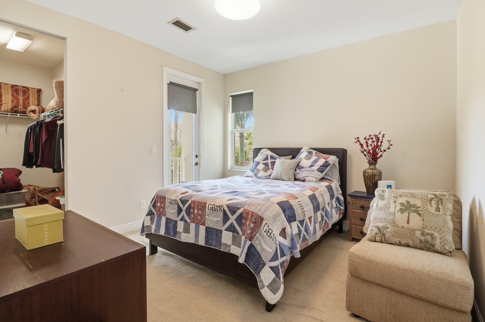 Residence photo 14