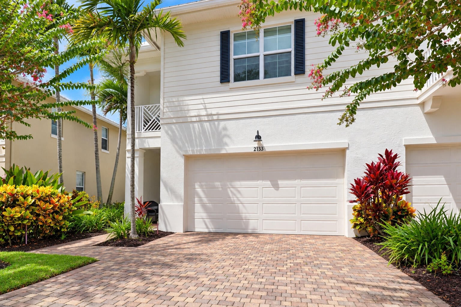 Residence photo 26