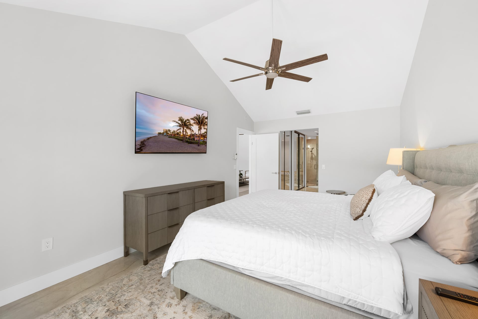 Residence photo 6