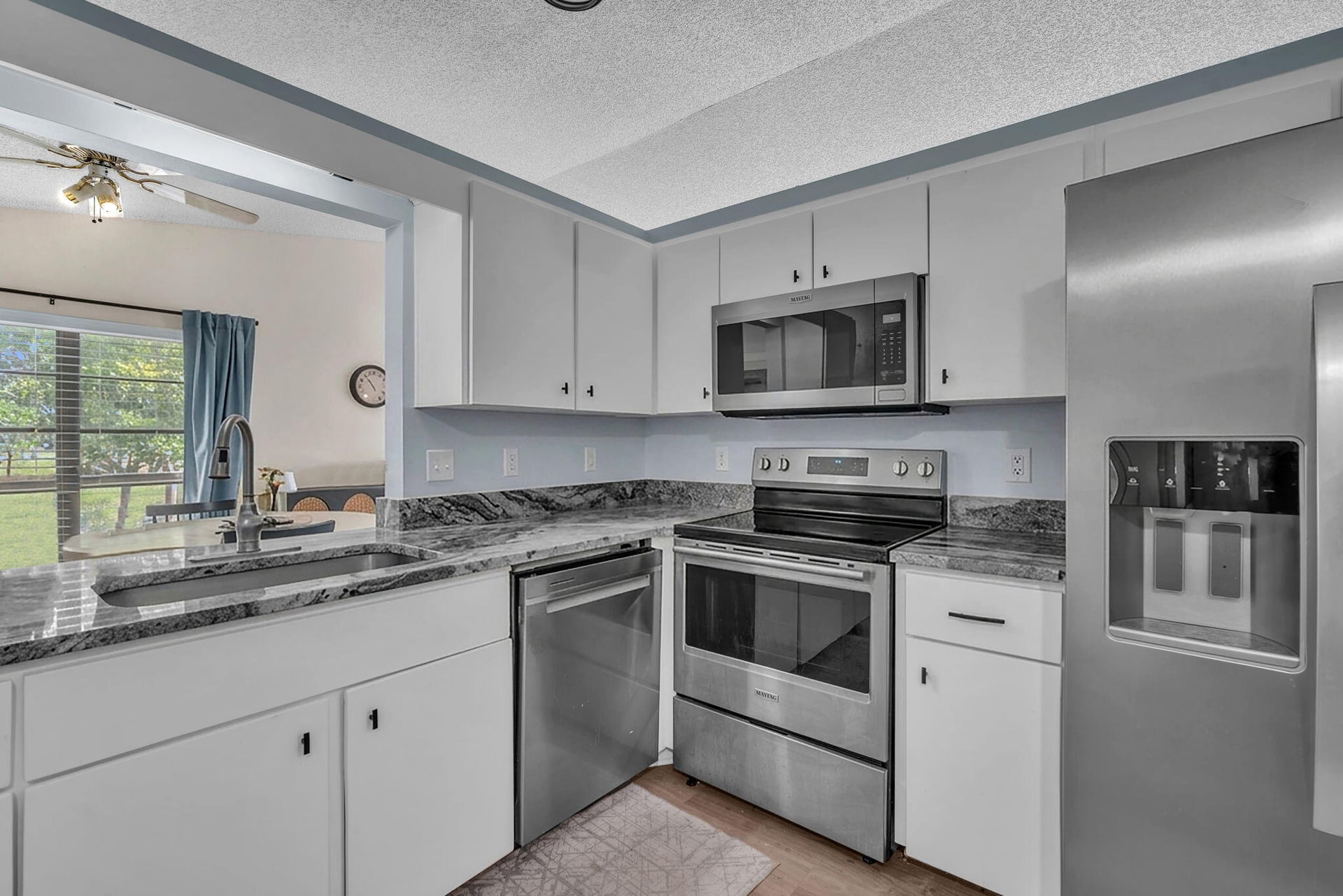  Residence photo 14