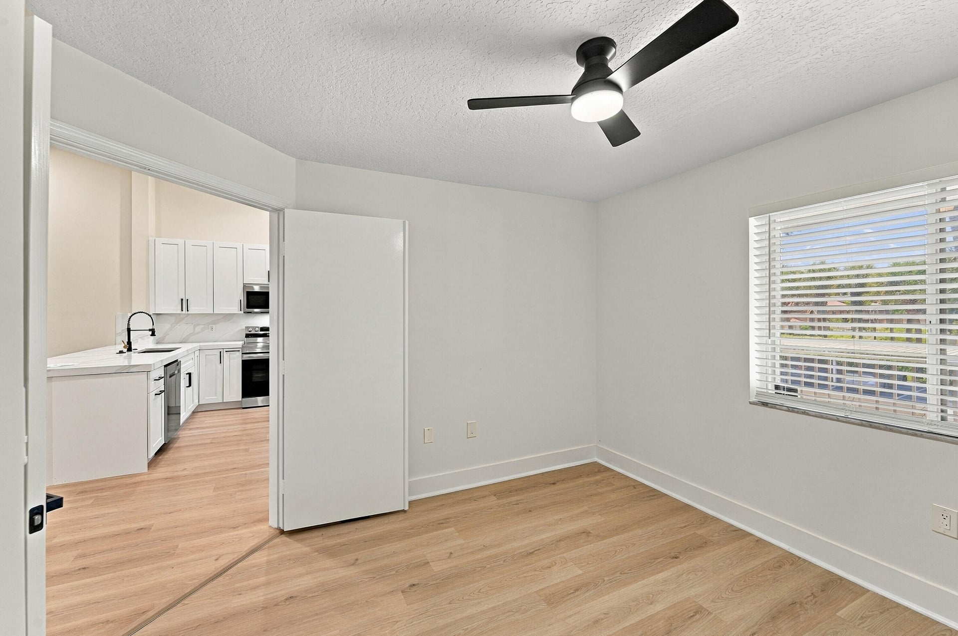  Unit 201 photo 25
