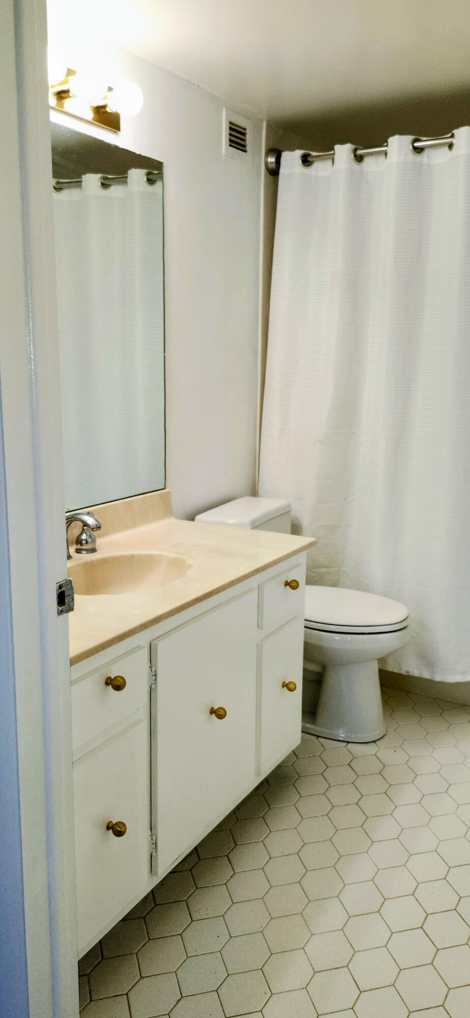 Downtown West Palm Beach Unit 208 photo 5