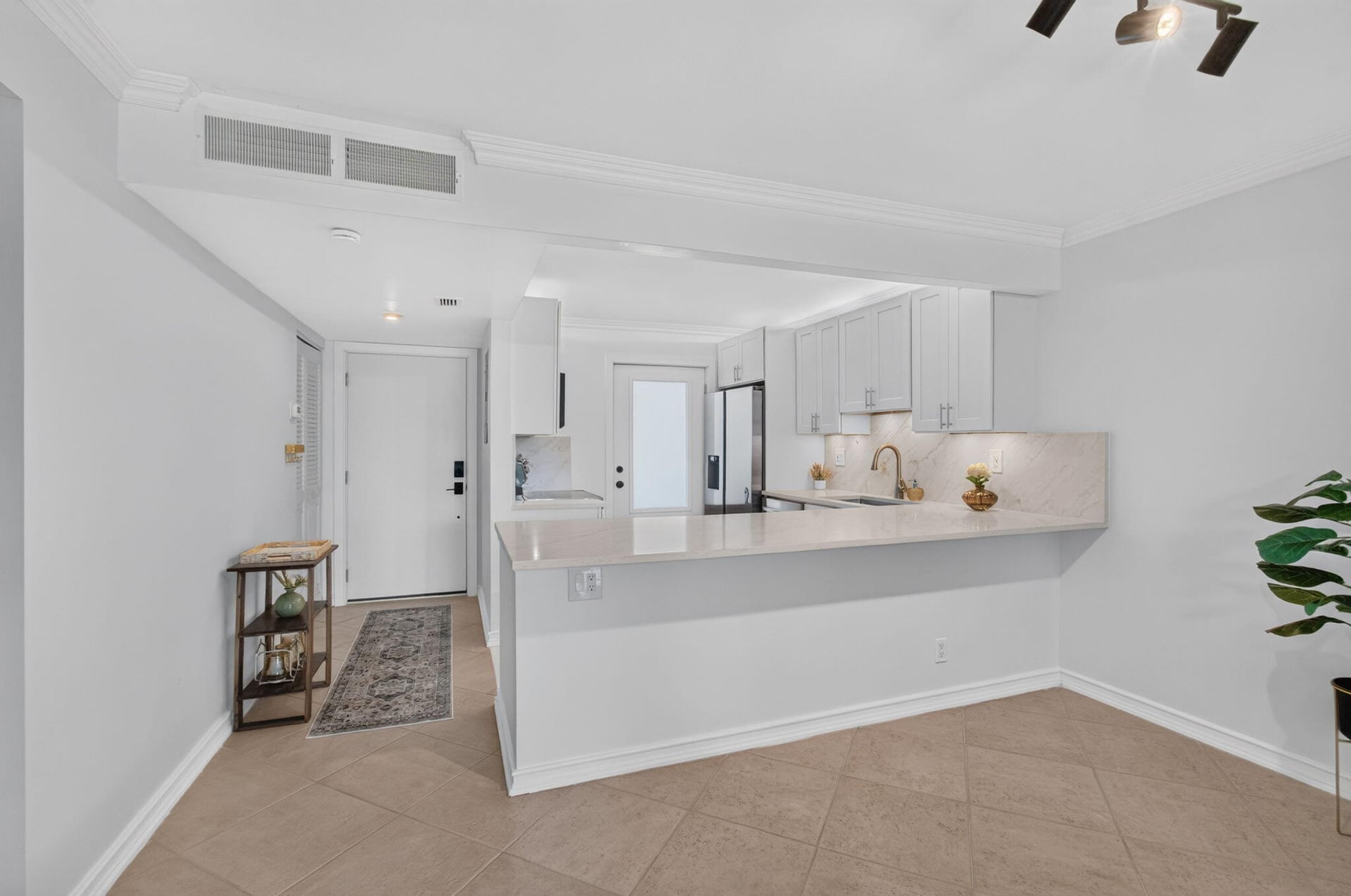  Unit 4140 photo 9