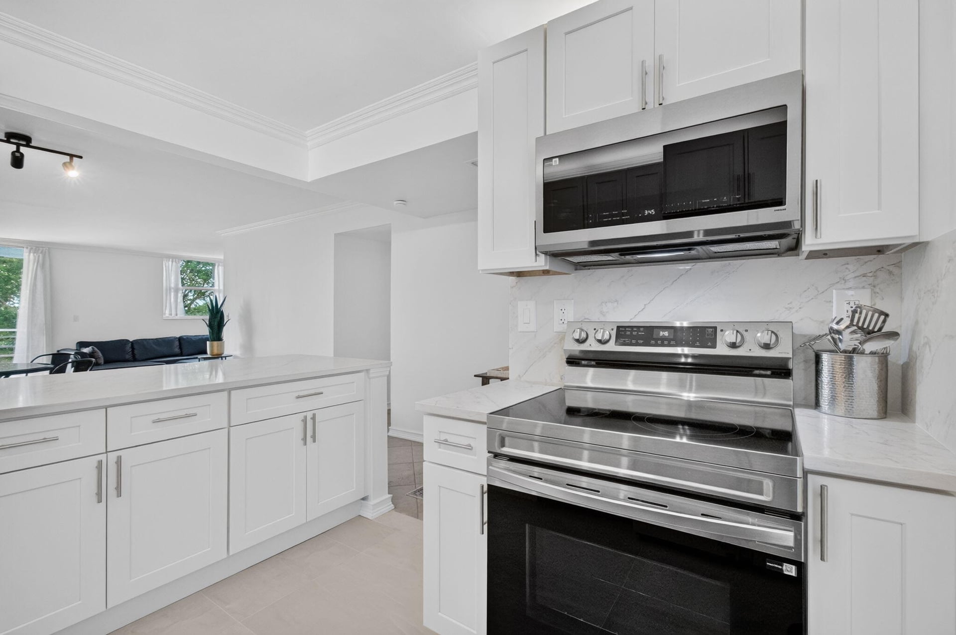 Unit 4140 photo 15