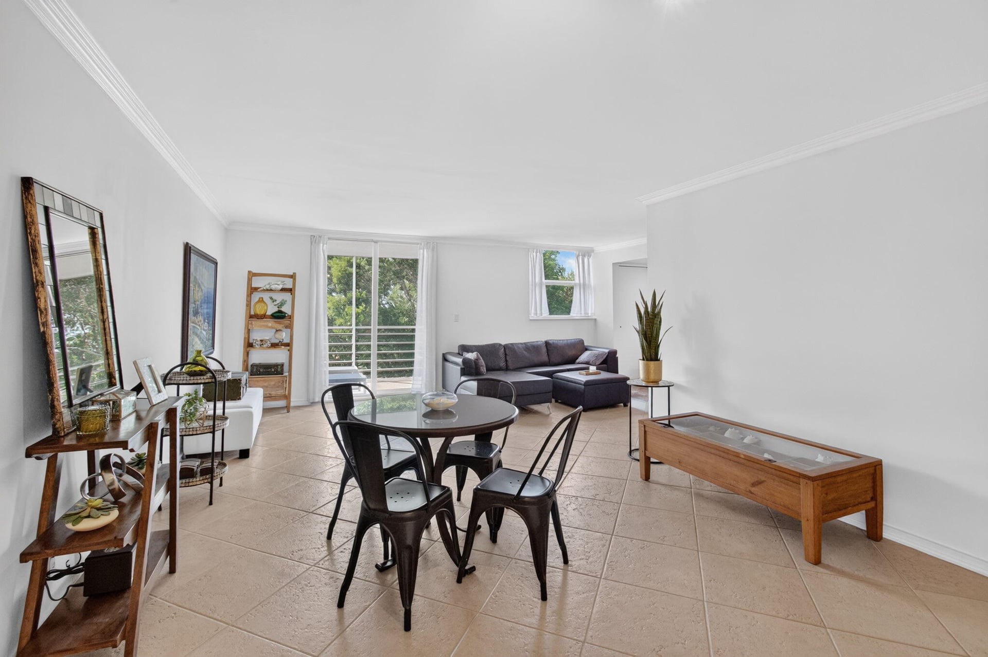  Unit 4140 photo 19
