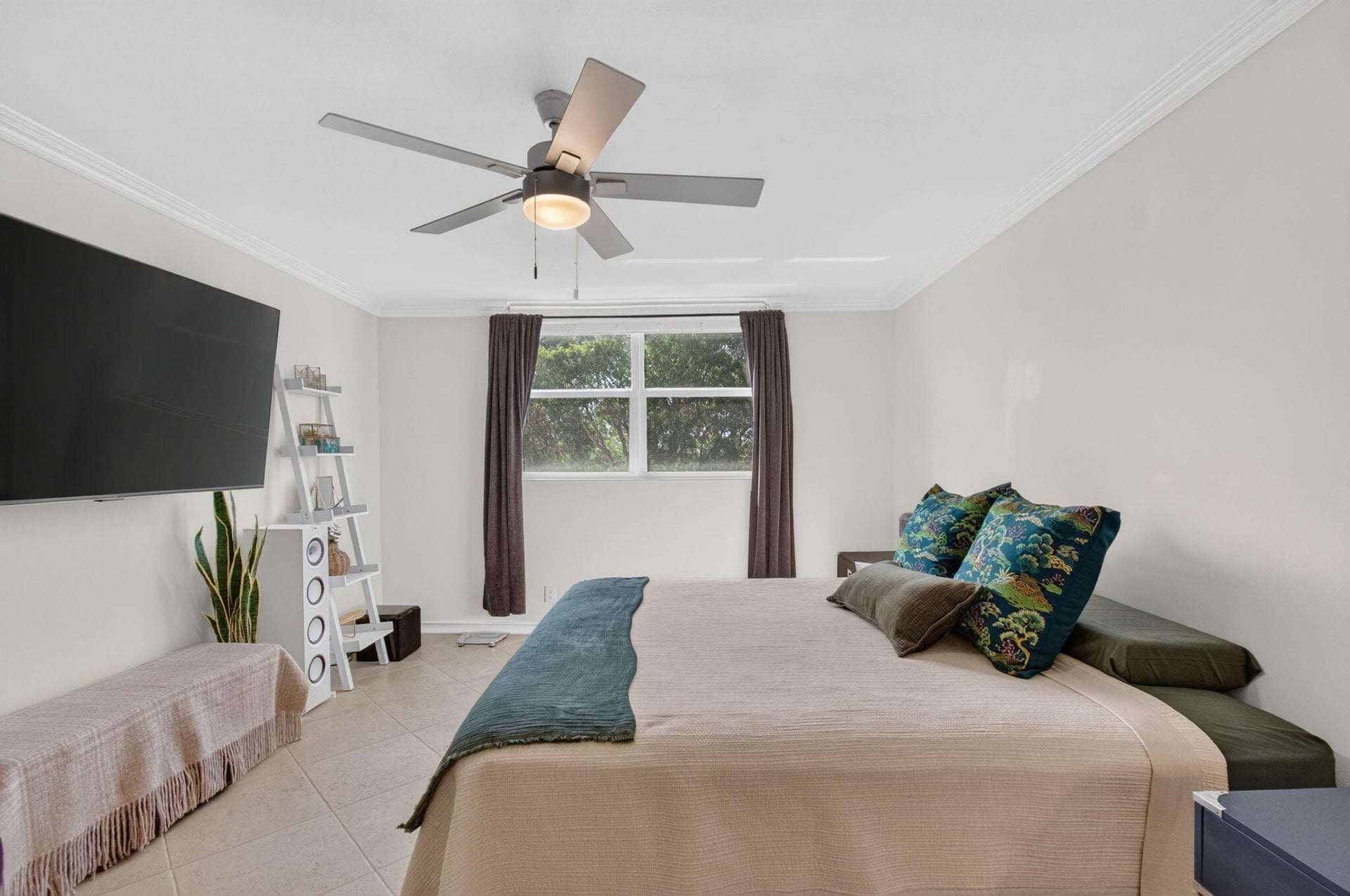  Unit 4140 photo 47