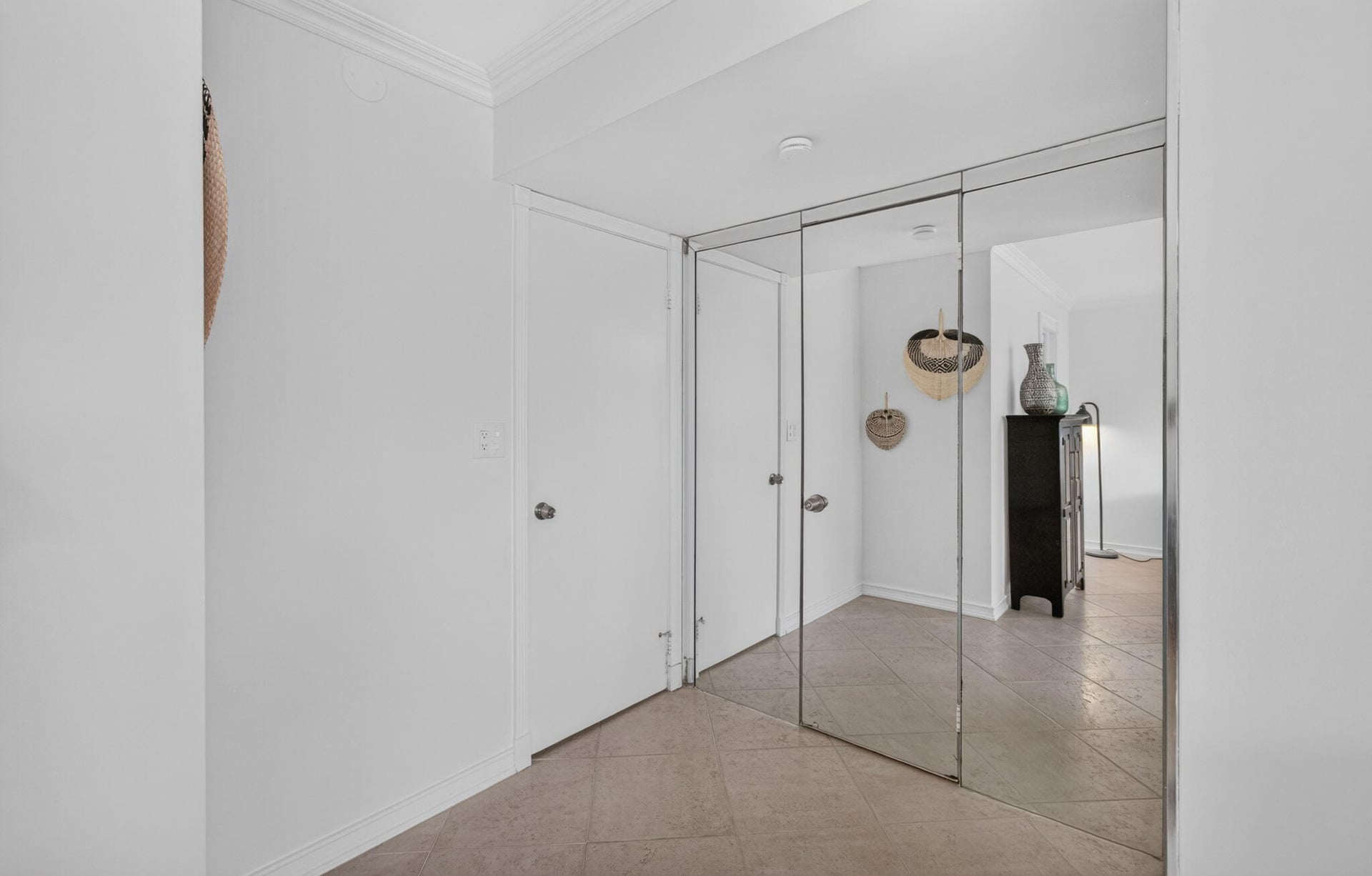  Unit 4140 photo 50