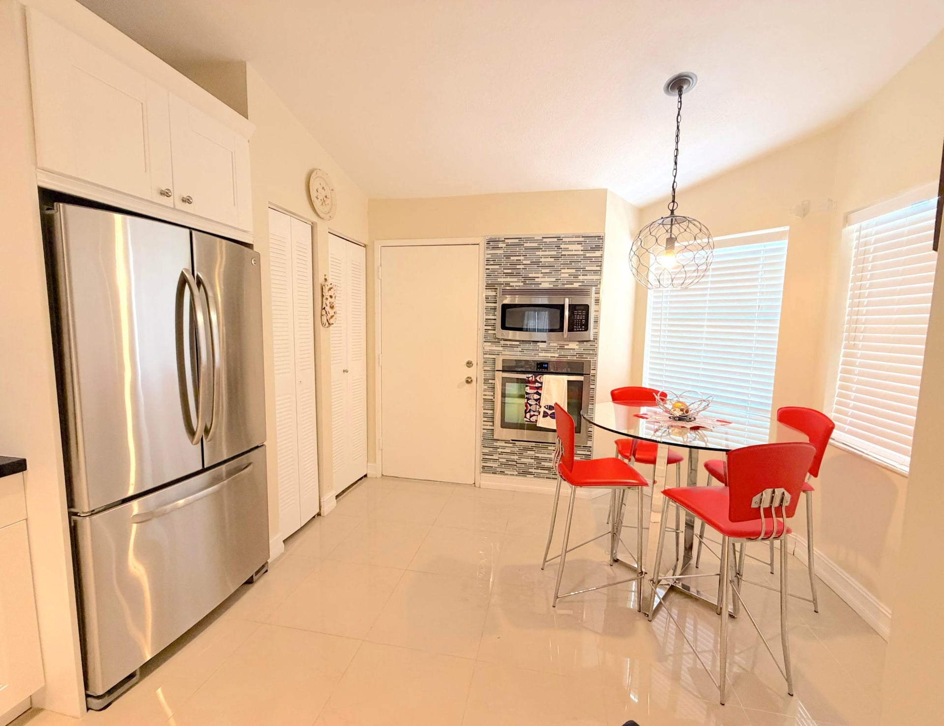  Residence photo 4