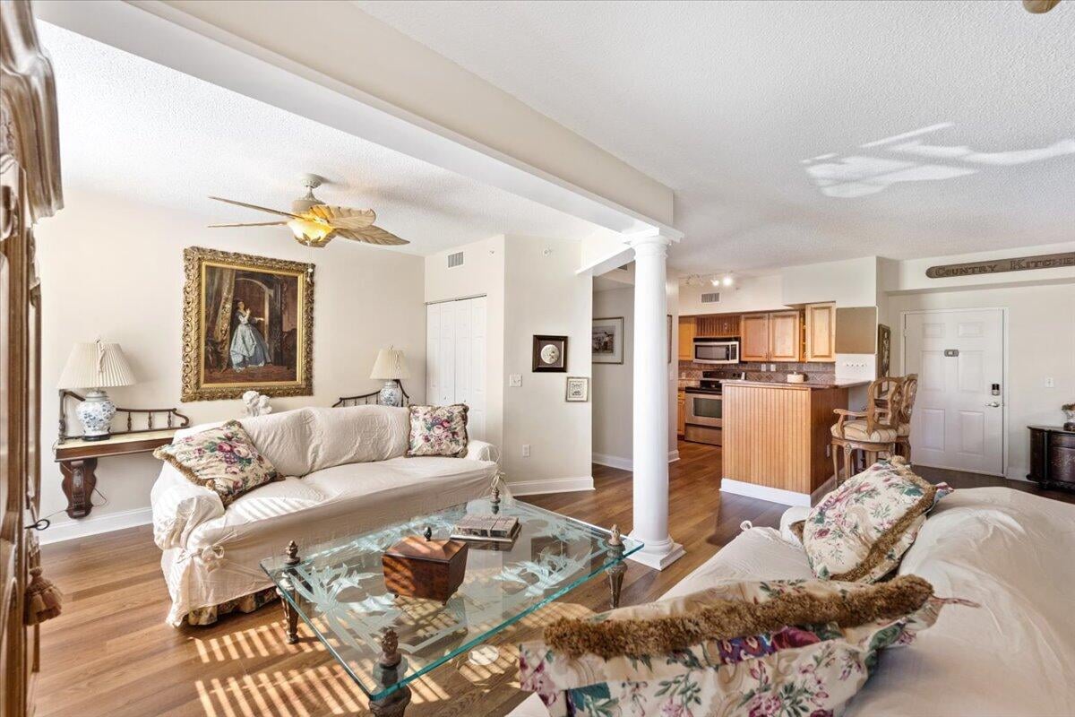 Unit 107 photo 12
