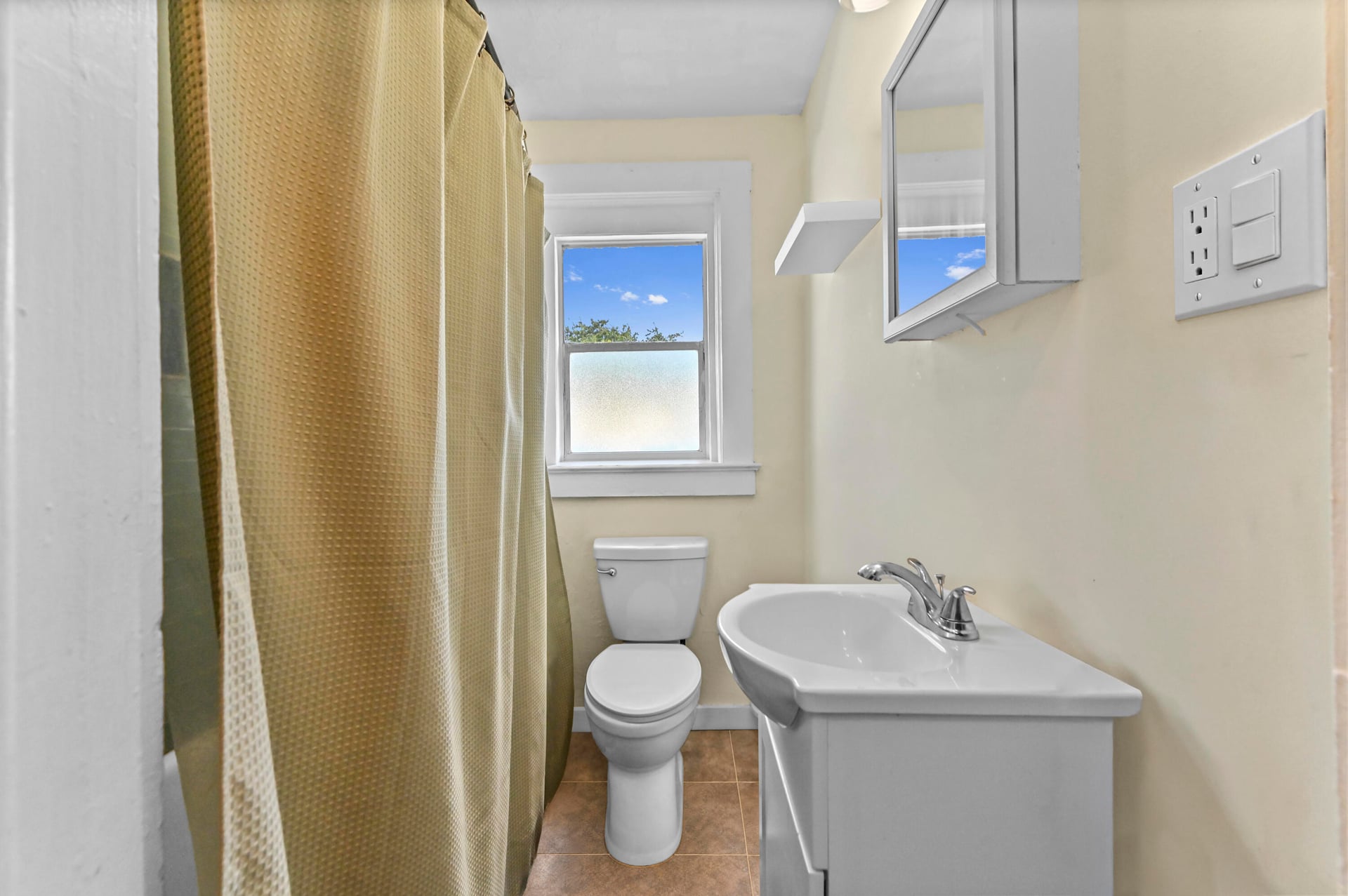  Unit 1 photo 20
