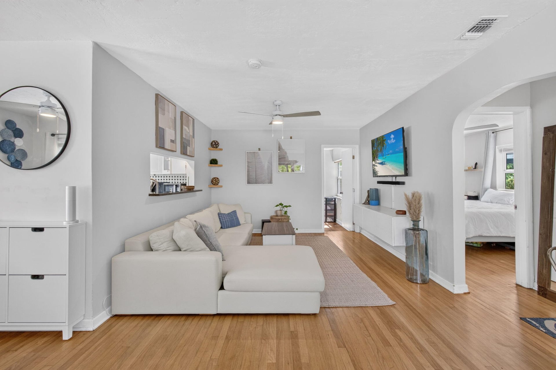 Residence photo 5